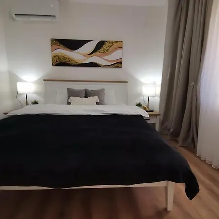 Regia Διαμέρισμα